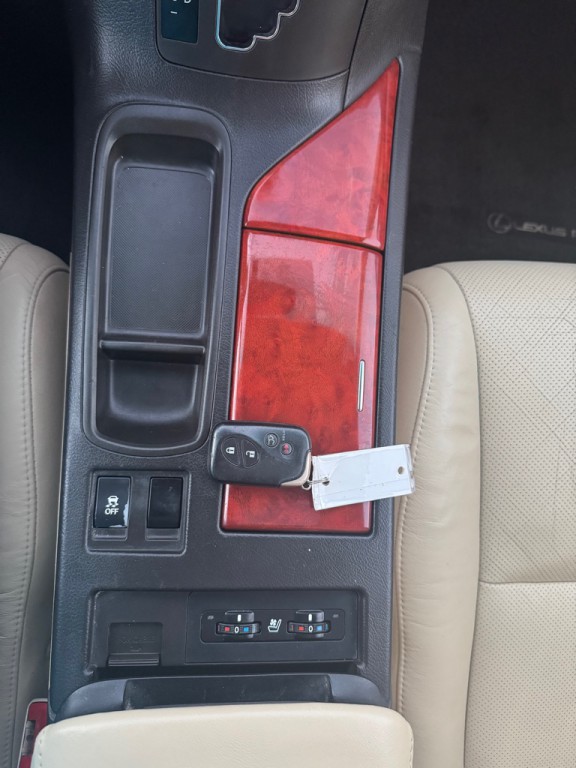 2010 Lexus RX Image 33