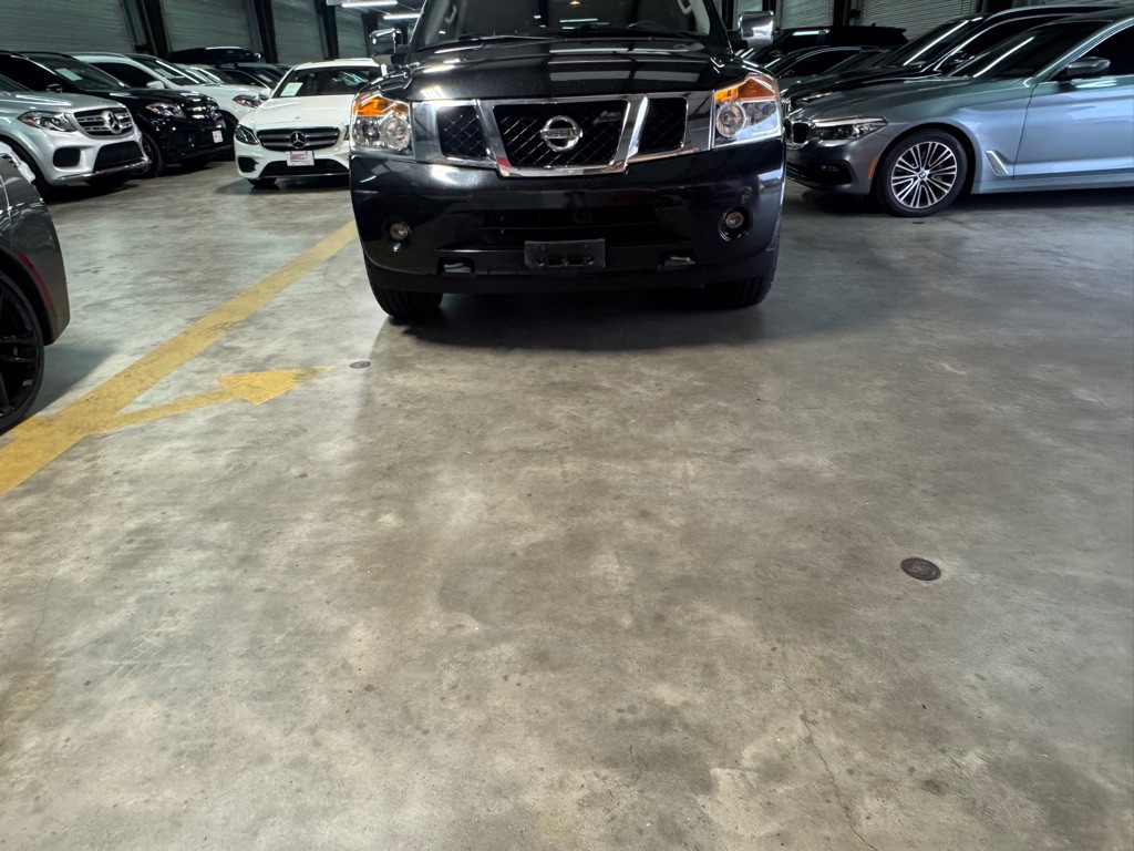 2014 Nissan Armada Image 9