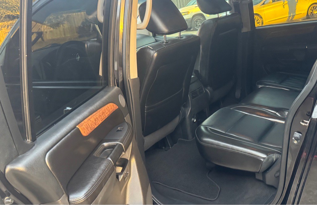 2014 Nissan Armada Image 19