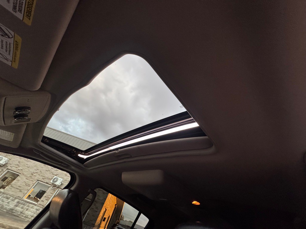 2014 Nissan Armada Image 27