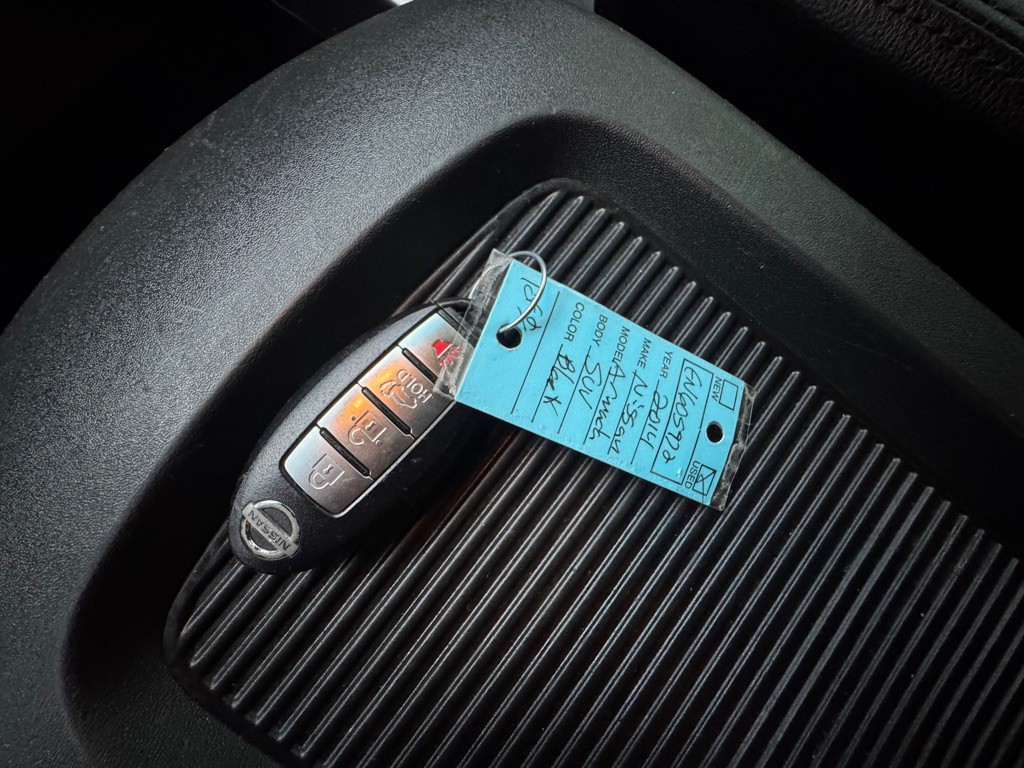 2014 Nissan Armada Image 35