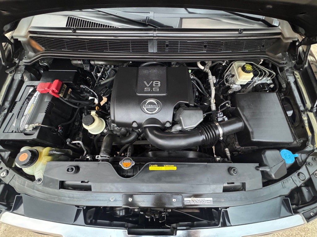 2014 Nissan Armada Image 37