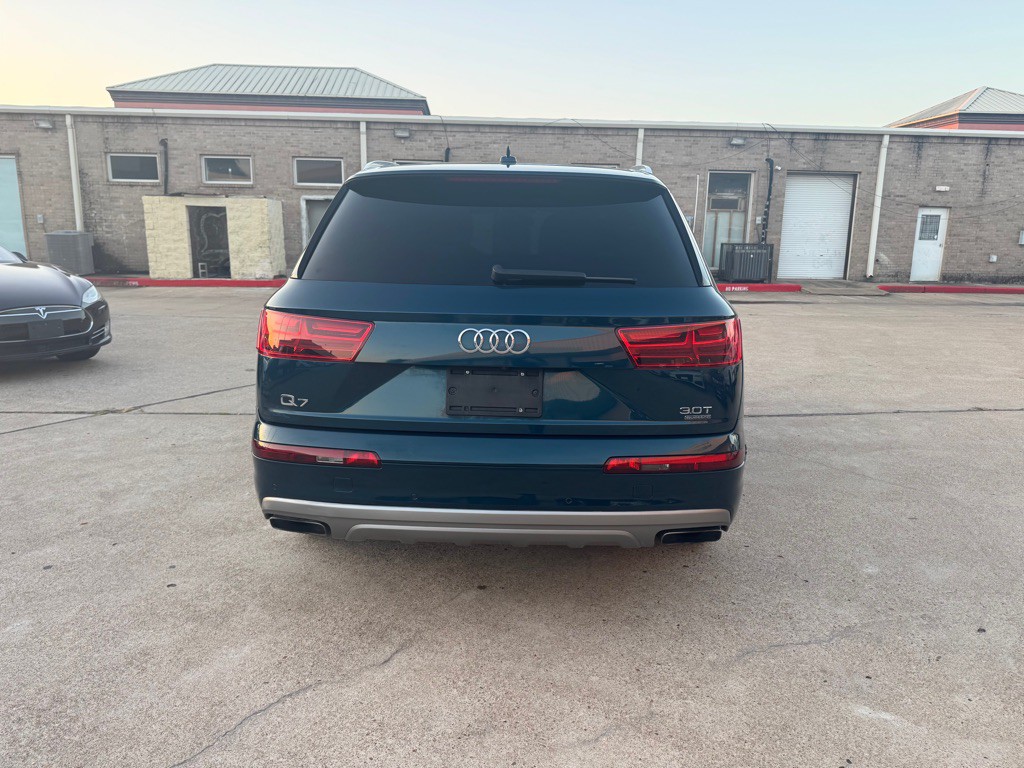 2018 Audi Q7 Image 25