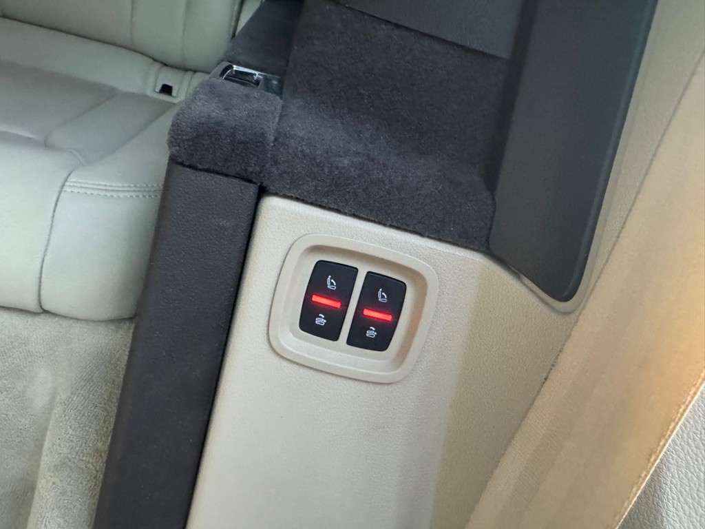 2018 Audi Q7 Image 36