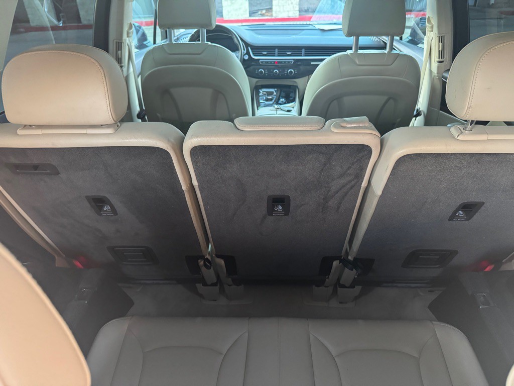 2018 Audi Q7 Image 39