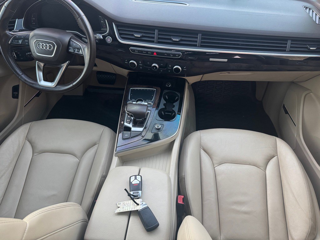 2018 Audi Q7 Image 40