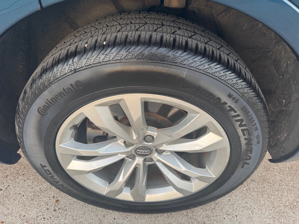 2018 Audi Q7 Image 47