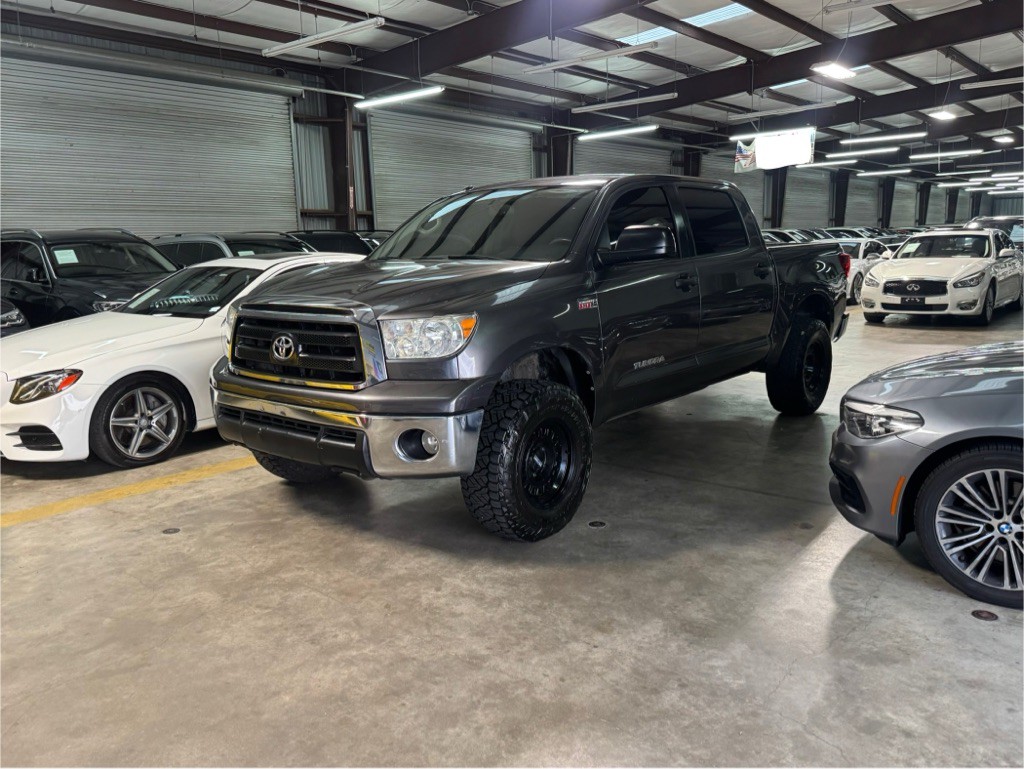 2013 Toyota Tundra Image 1