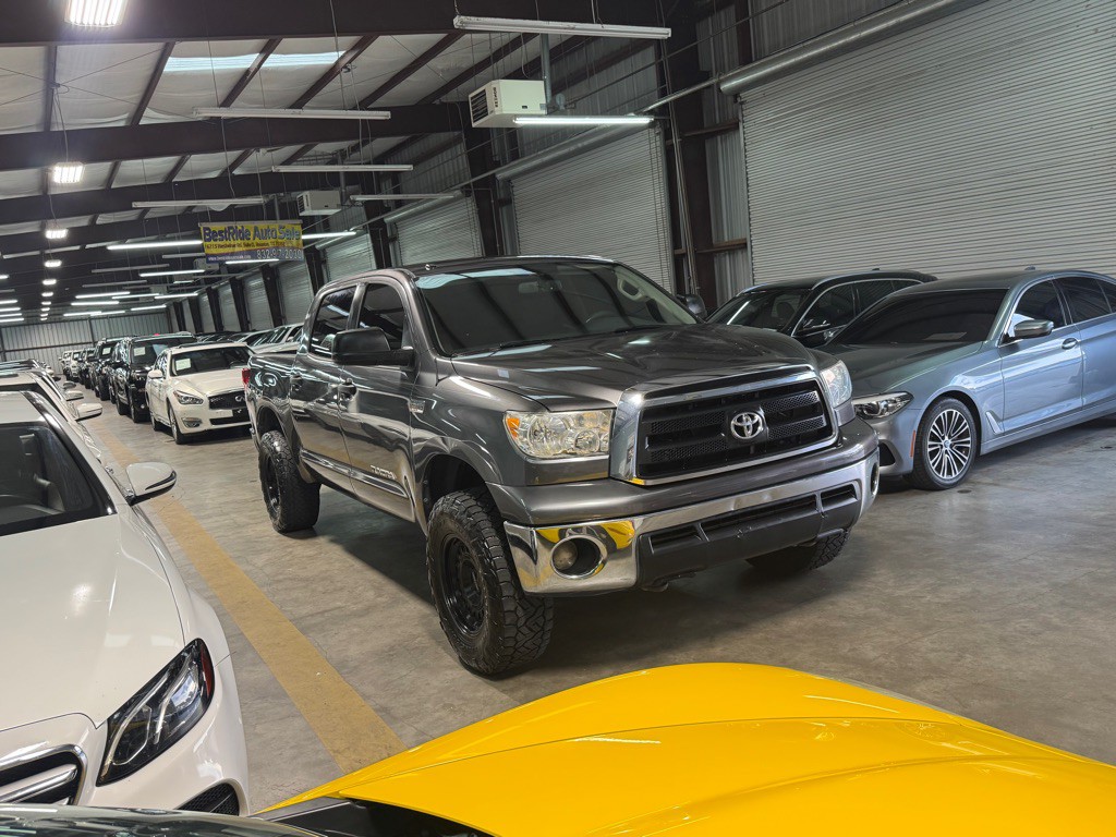 2013 Toyota Tundra Image 3