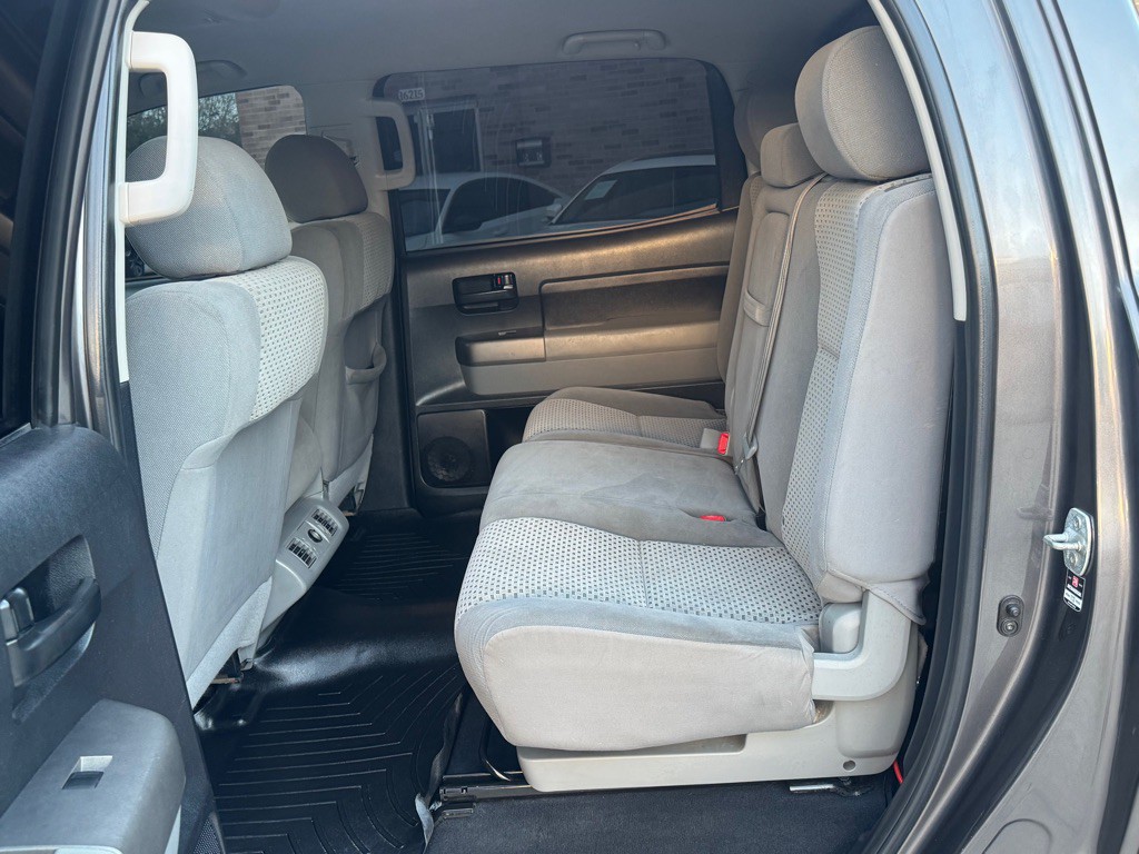 2013 Toyota Tundra Image 24