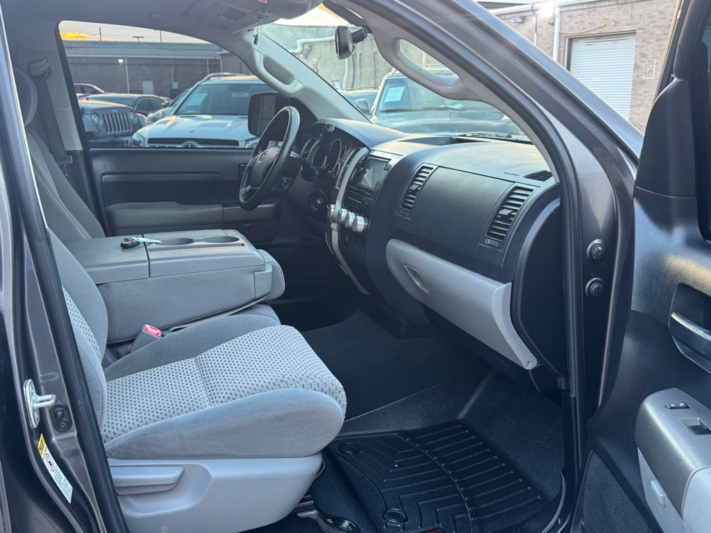 2013 Toyota Tundra Image 29