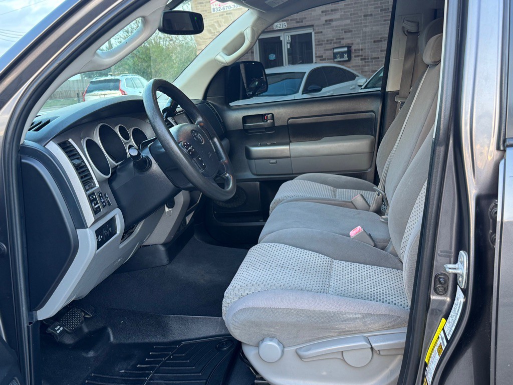 2013 Toyota Tundra Image 30