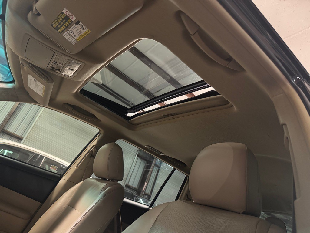 2012 Toyota Highlander Image 43