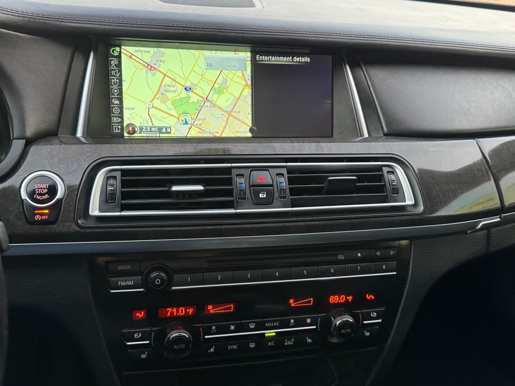 2014 BMW 7 Series Image 33