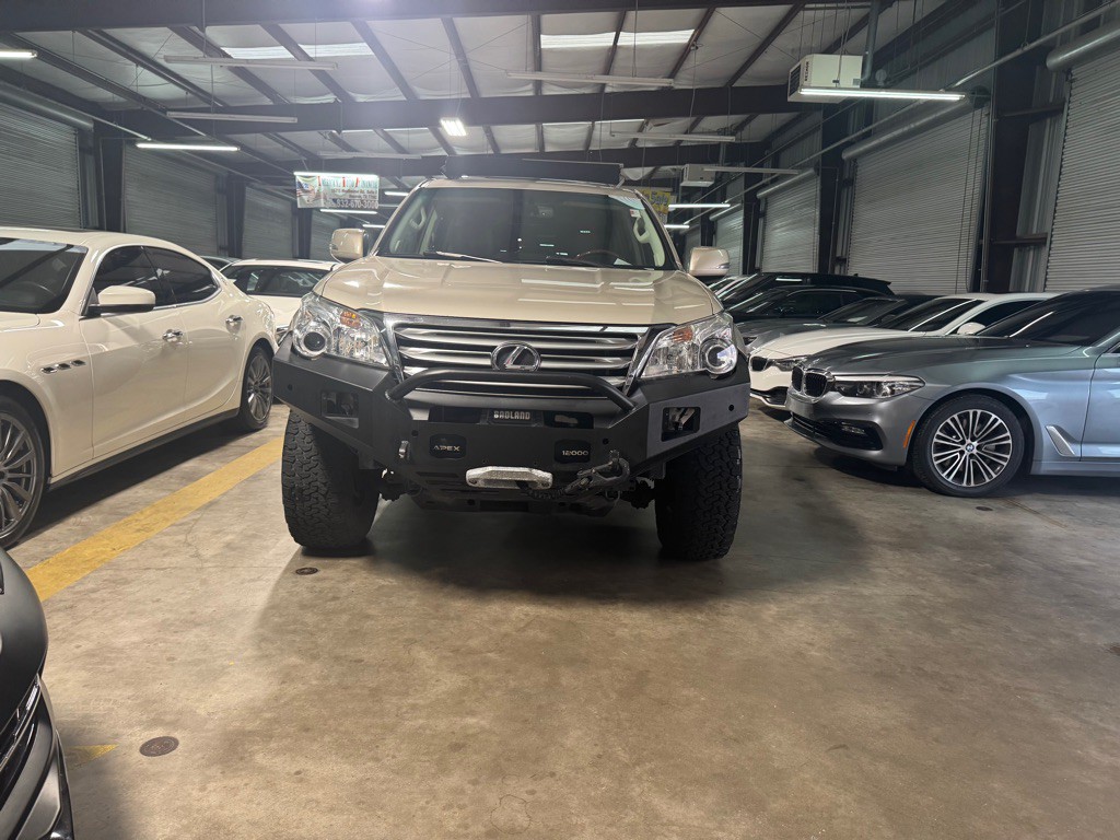 2012 Lexus GX Image 4