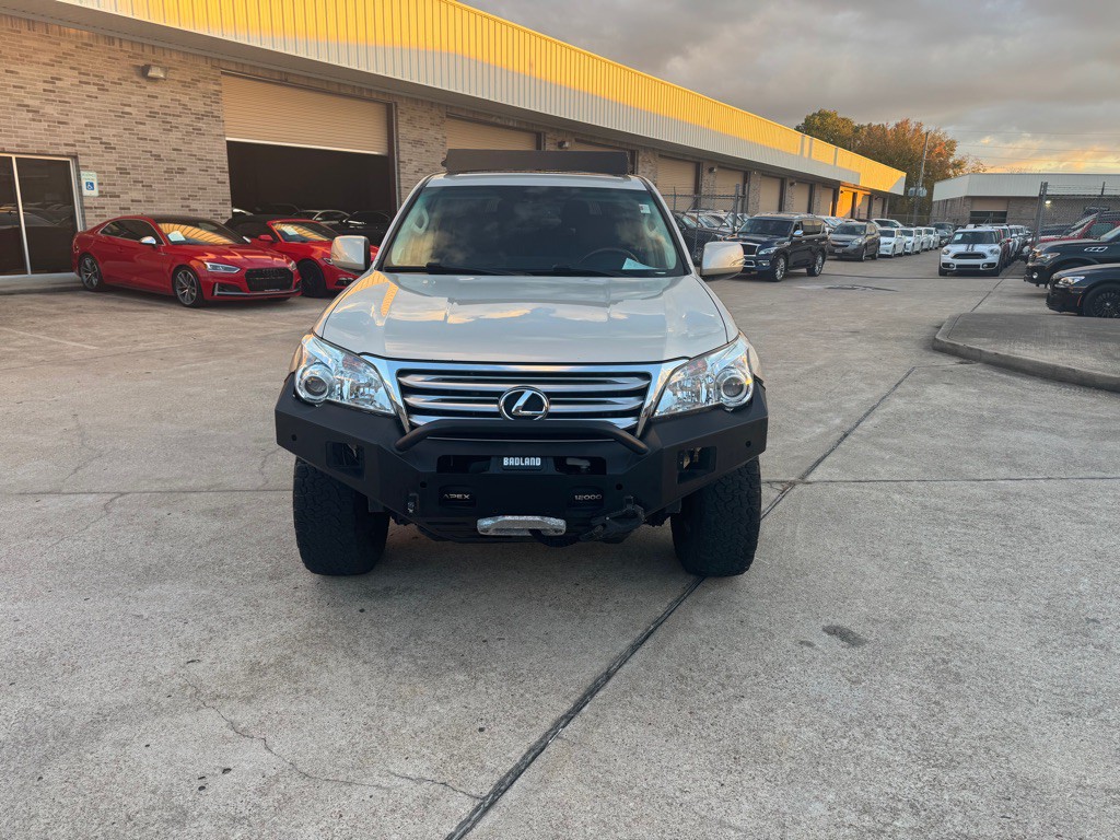 2012 Lexus GX Image 17