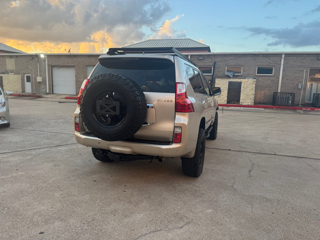 2012 Lexus GX Image 21