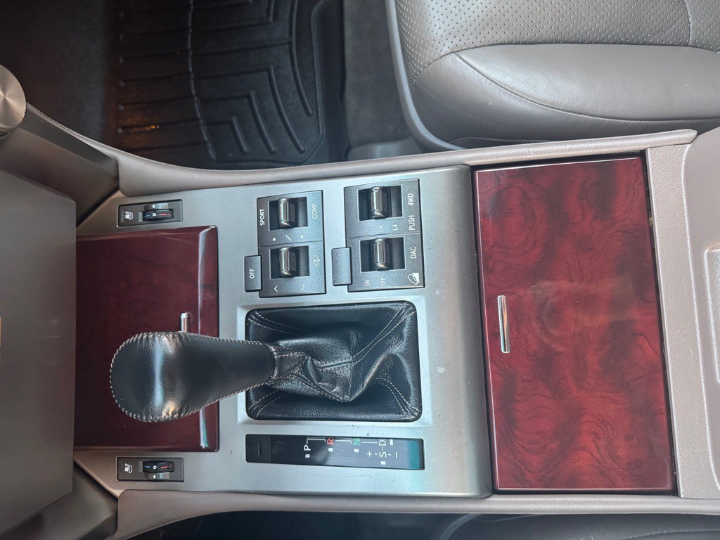 2012 Lexus GX Image 34