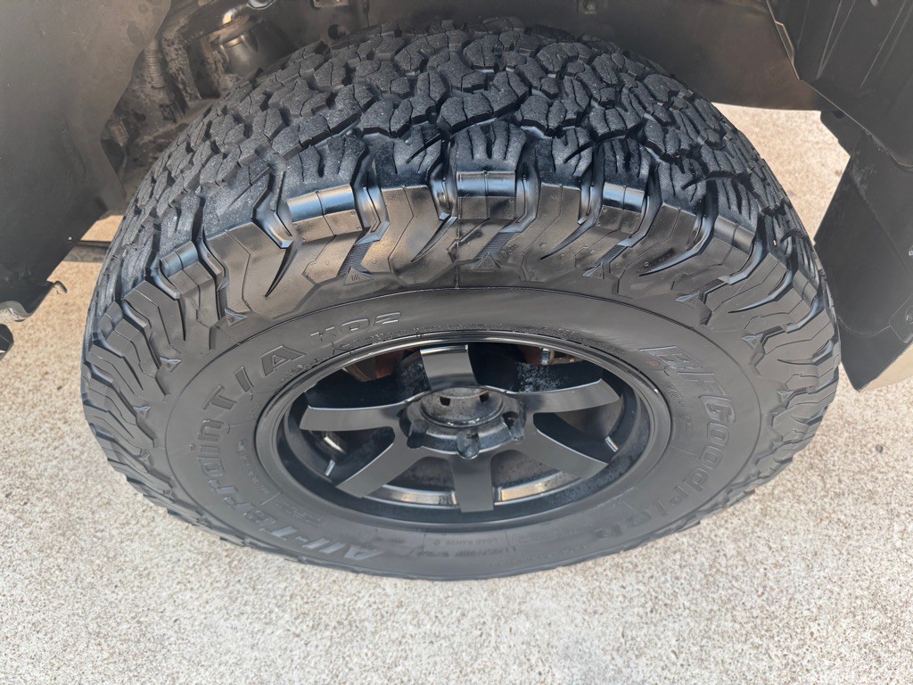 2012 Lexus GX Image 39