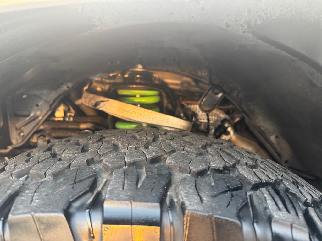 2012 Lexus GX Image 40