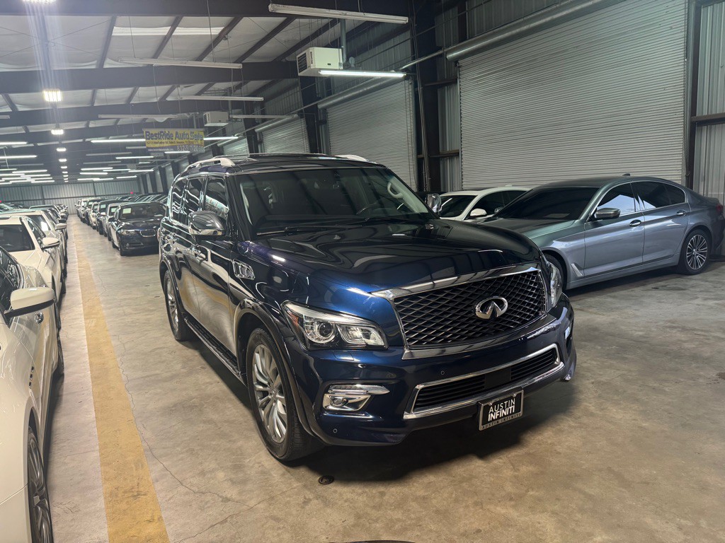 2017 INFINITI QX80 Image 4