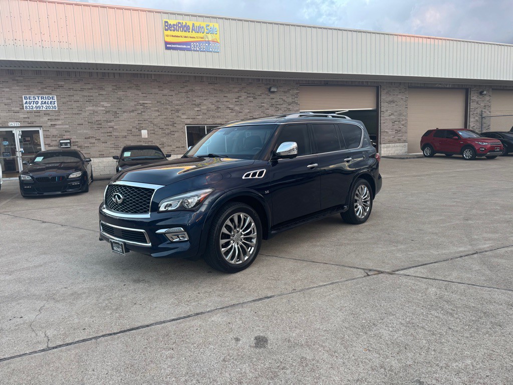 2017 INFINITI QX80 Image 10