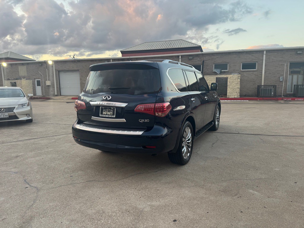 2017 INFINITI QX80 Image 20