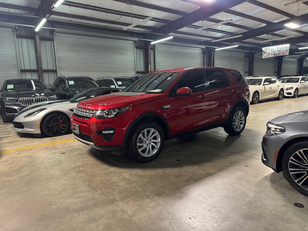 2017 Land Rover Discovery Sport Image 2