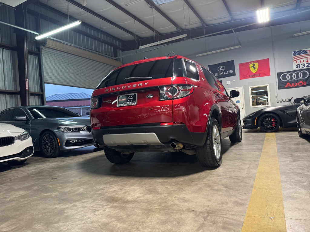 2017 Land Rover Discovery Sport Image 7