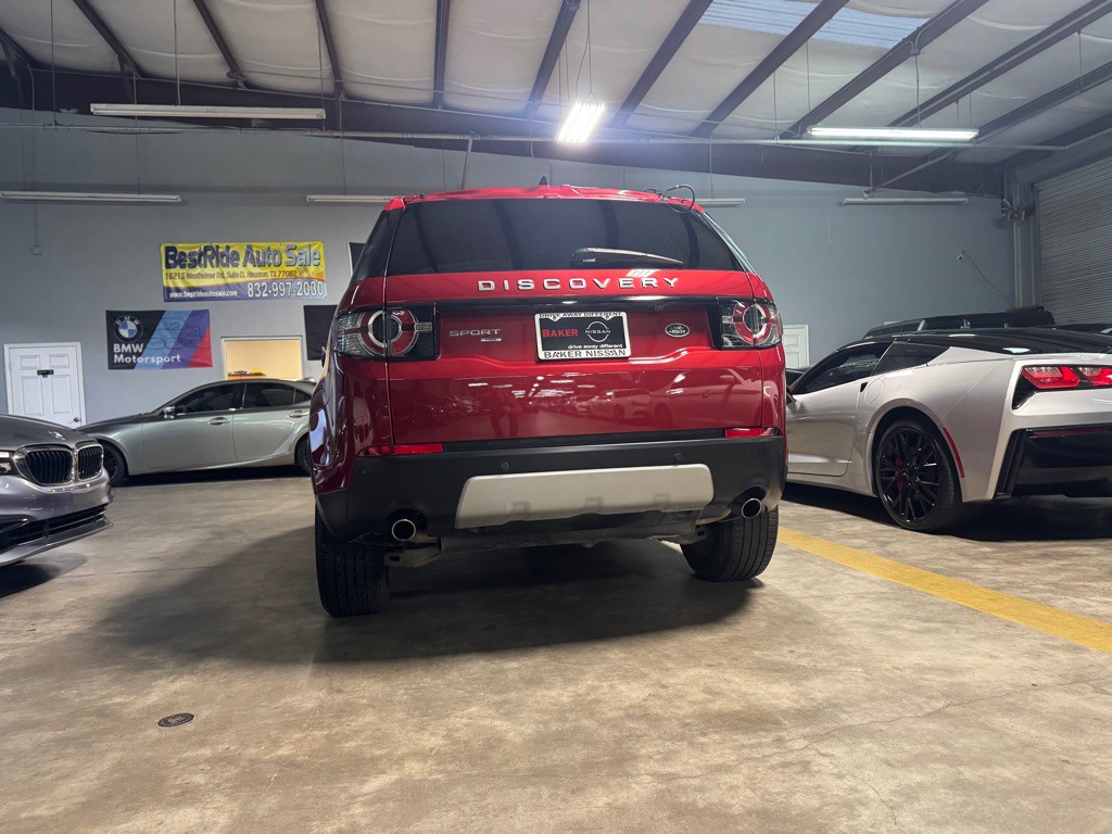 2017 Land Rover Discovery Sport Image 8