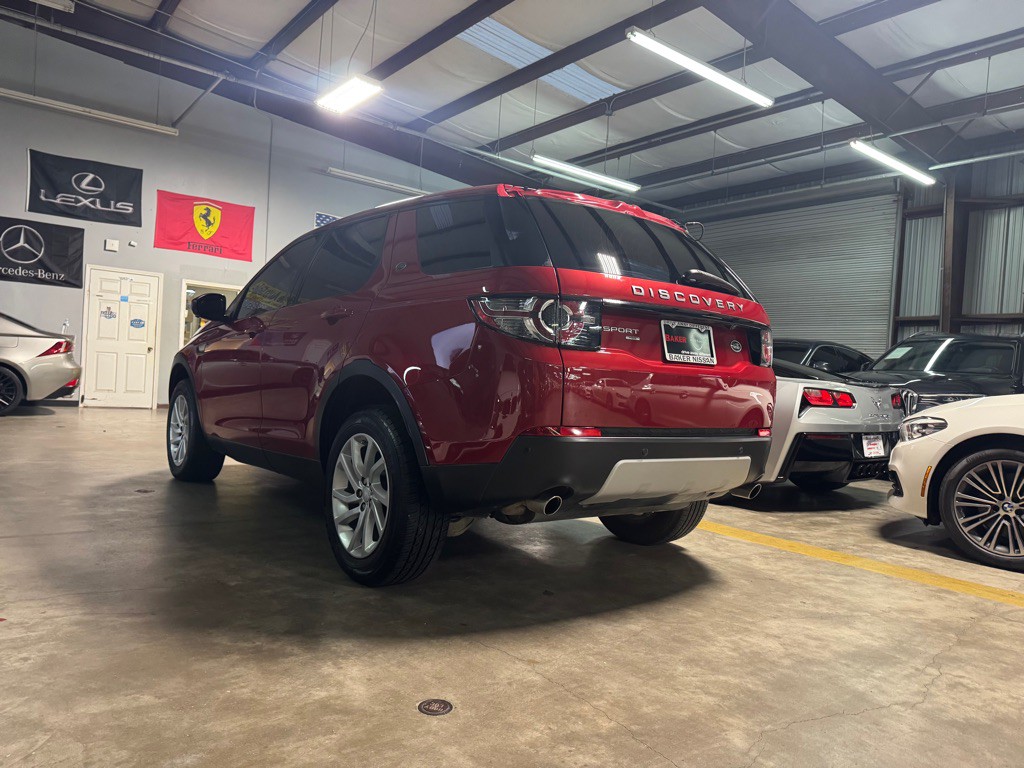 2017 Land Rover Discovery Sport Image 9