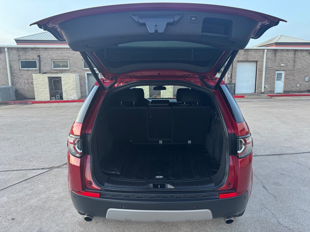 2017 Land Rover Discovery Sport Image 25