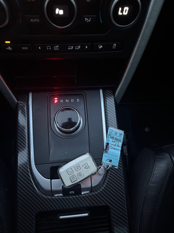 2017 Land Rover Discovery Sport Image 30