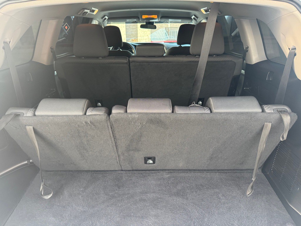 2018 Toyota Highlander Image 29