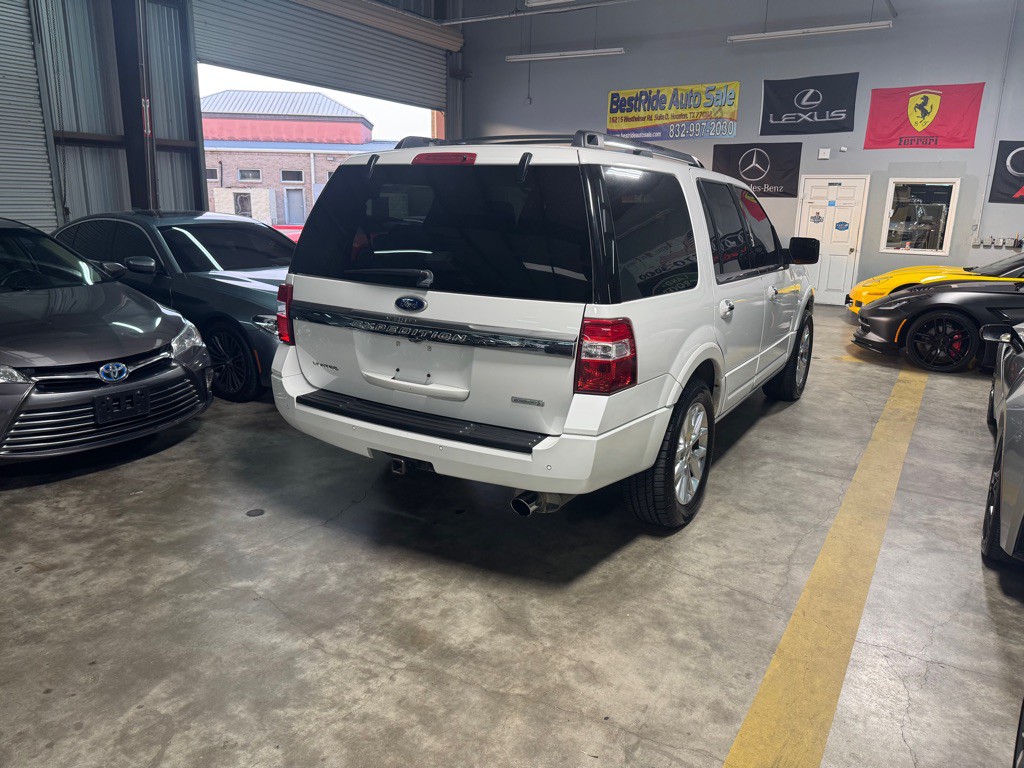 2015 Ford Expedition Image 16