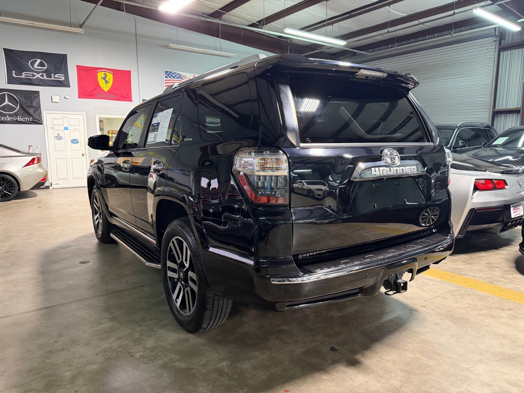 2016 Toyota 4Runner Image 9