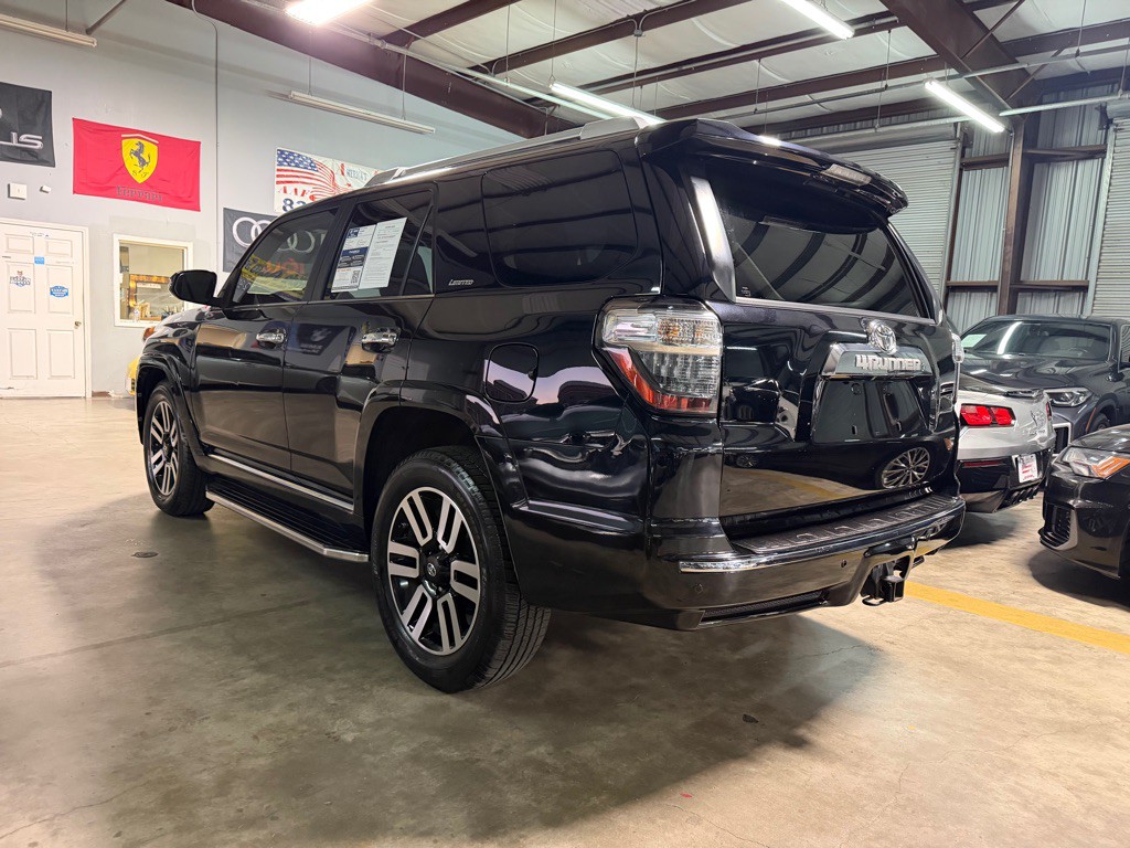 2016 Toyota 4Runner Image 10