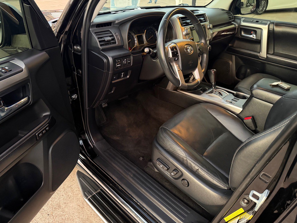 2016 Toyota 4Runner Image 20