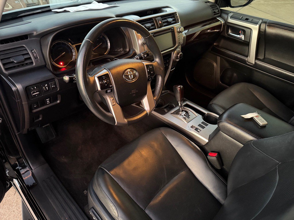 2016 Toyota 4Runner Image 21