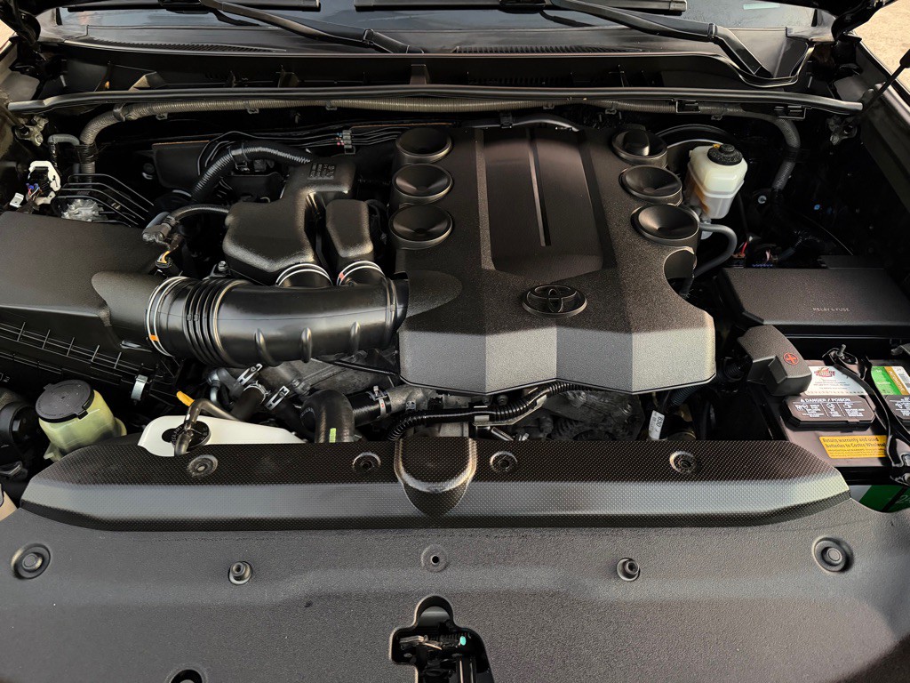 2016 Toyota 4Runner Image 34