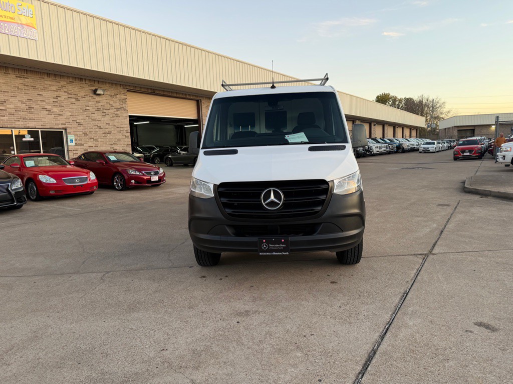 2019 Mercedes-Benz Sprinter Image 3