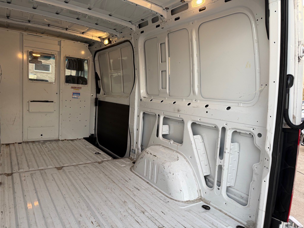 2019 Mercedes-Benz Sprinter Image 24