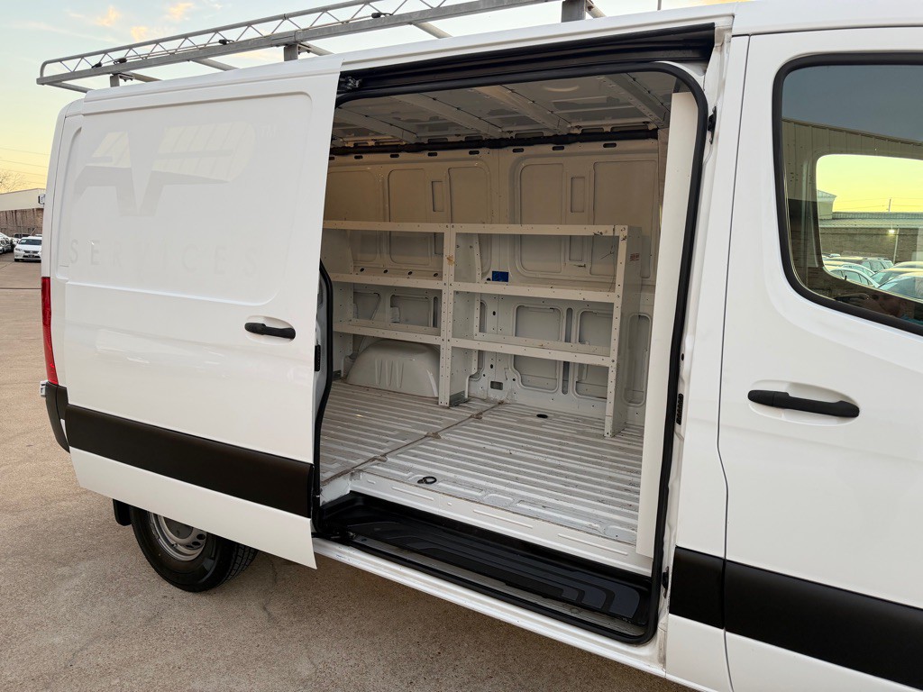 2019 Mercedes-Benz Sprinter Image 25