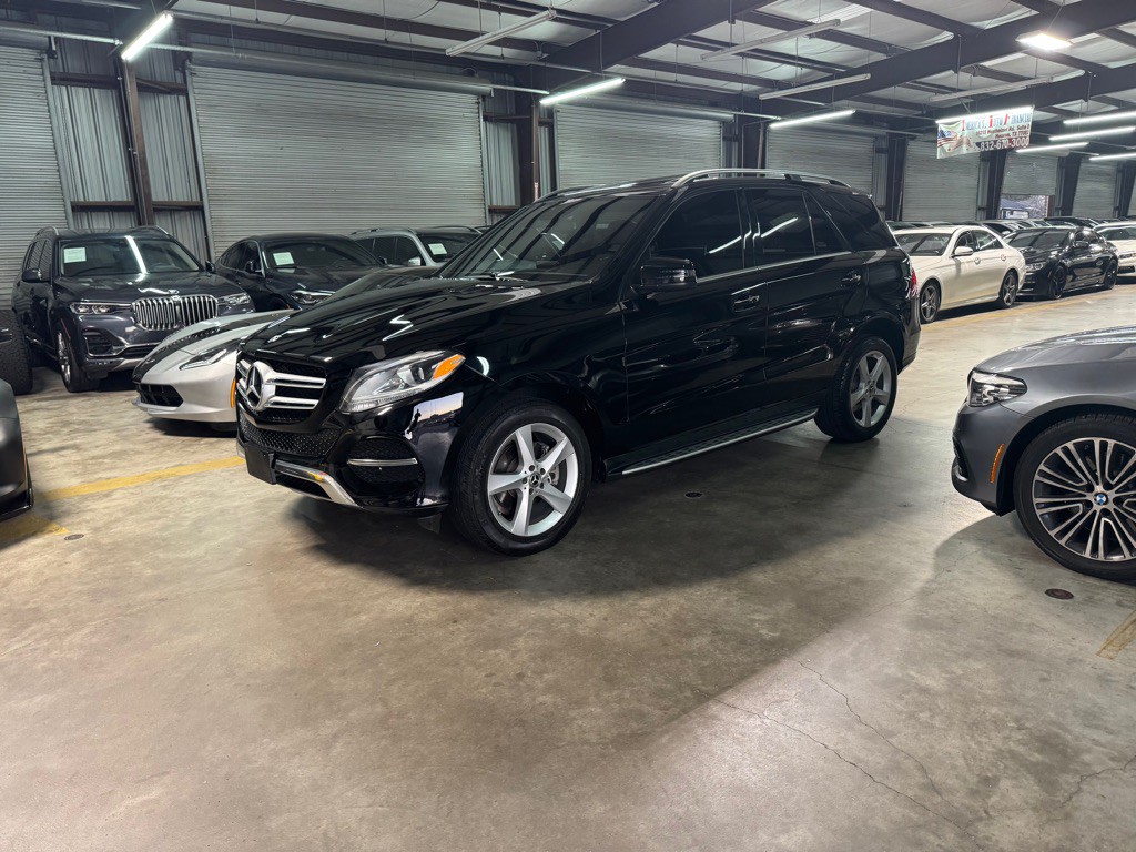 2018 Mercedes-Benz GLE-Class Image 2