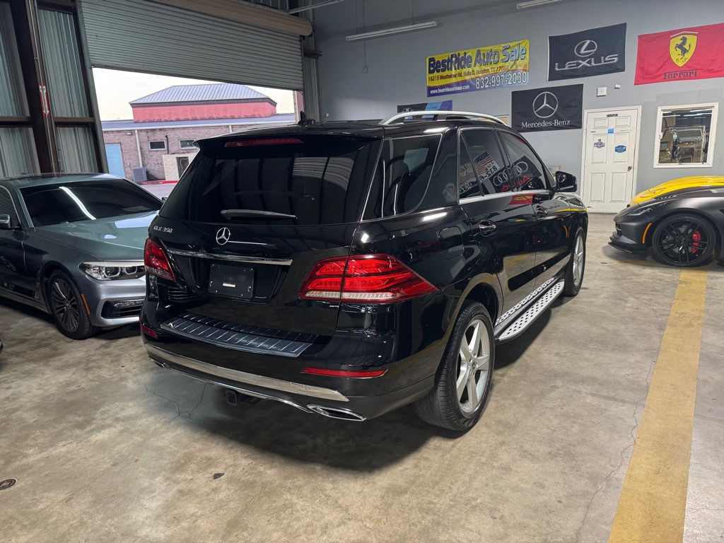 2018 Mercedes-Benz GLE-Class Image 11