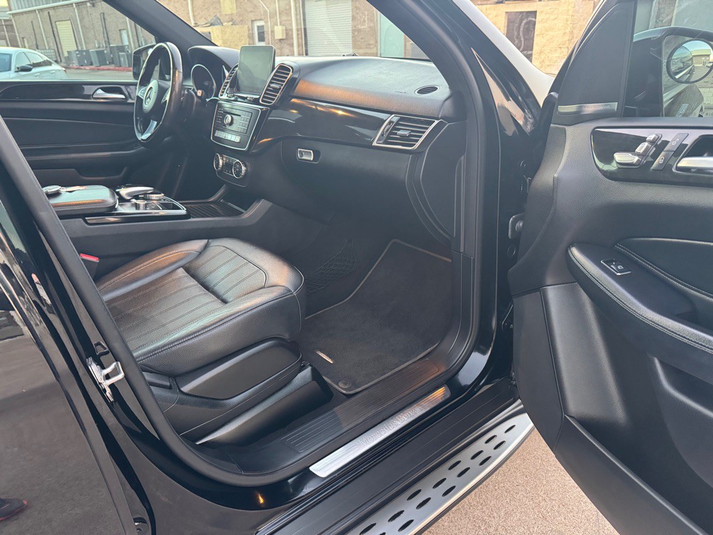 2018 Mercedes-Benz GLE-Class Image 24