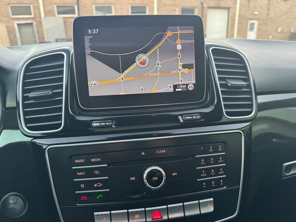 2018 Mercedes-Benz GLE-Class Image 31