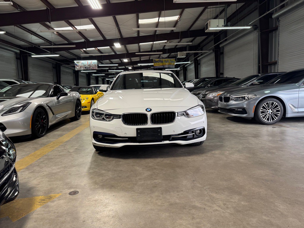 2016 BMW 3 Series Image 6