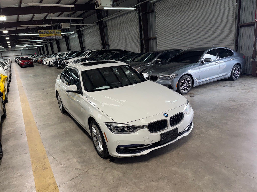 2016 BMW 3 Series Image 8