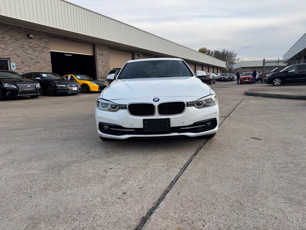 2016 BMW 3 Series Image 15